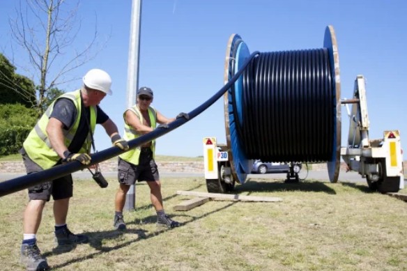 Advantages of Fiber Cable Jetting Technology Compared to Cable Pulling(1) مزايا تقنية نفث كابلات الألياف مقارنة بسحب الكابلات(1)