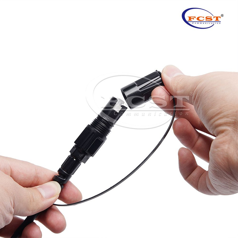 كابل Optitap الموصول مسبقًا (بطاقة الضفيرة والرقعة)