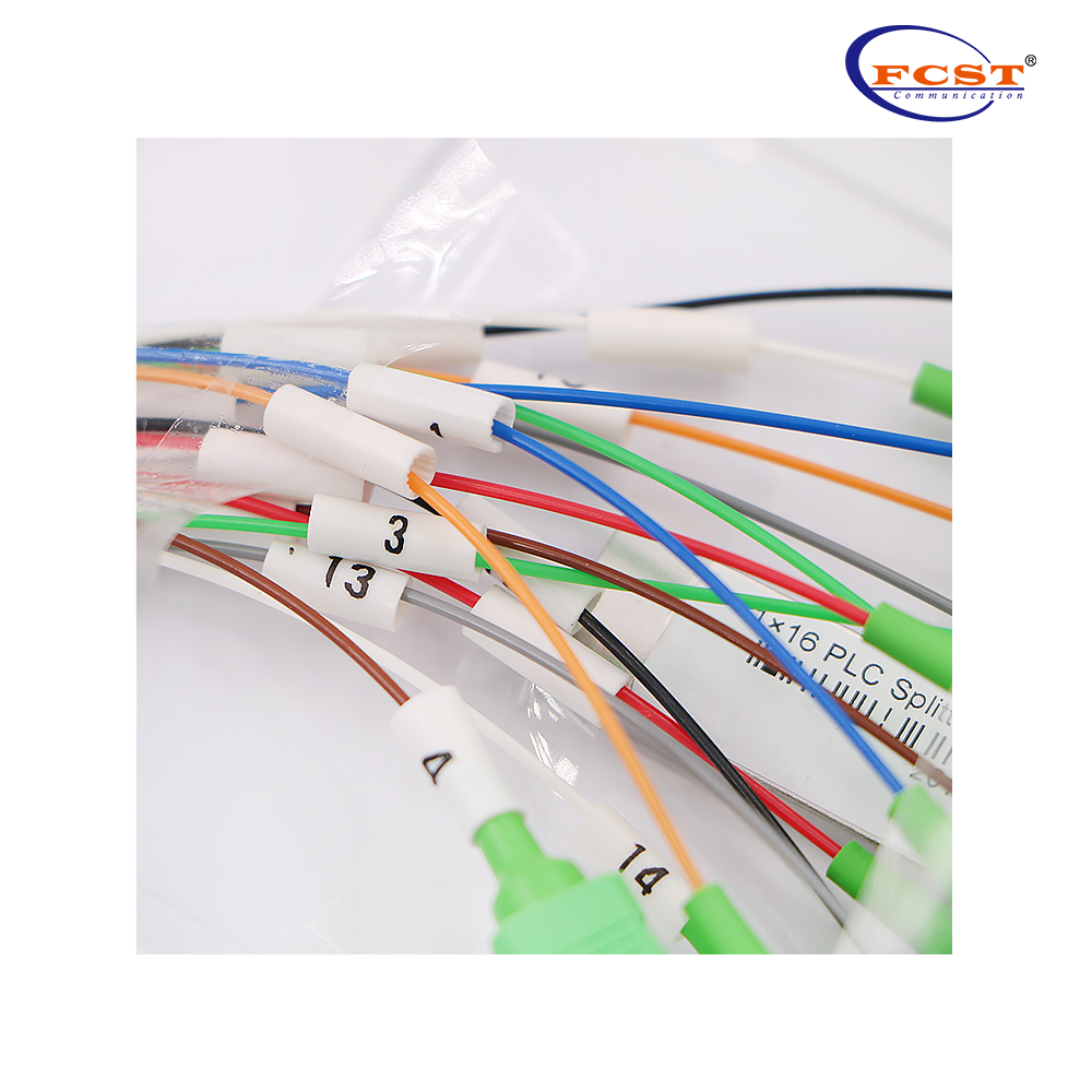 1*16 أنبوب فولاذي نوع PLC الفاصل مع موصل SCAPC