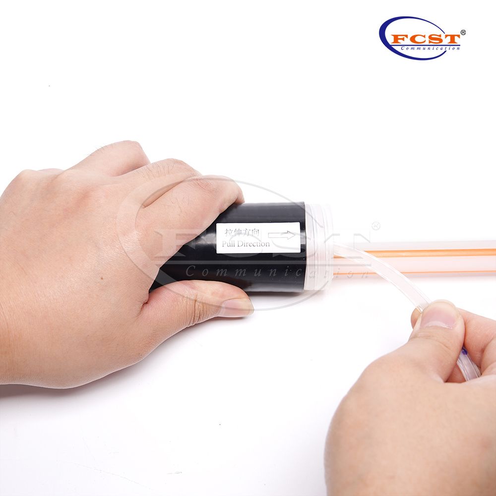 غطاء من مطاط السيليكون لنفخ الألياف لموصلات المنتجات الدقيقة