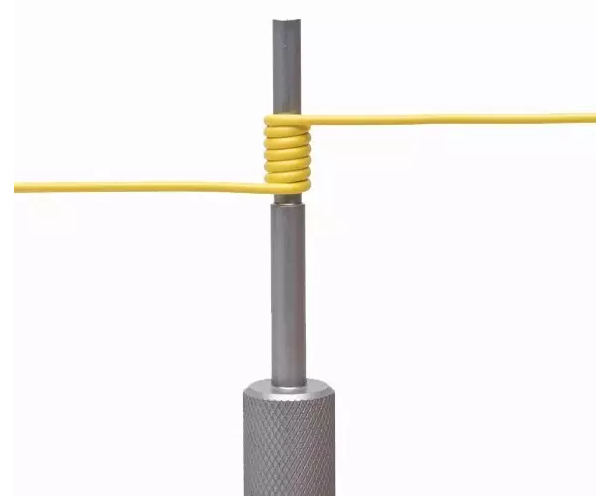 تأثير نصف قطر ثني الألياف غير الكافي على توهين وصلة ODN