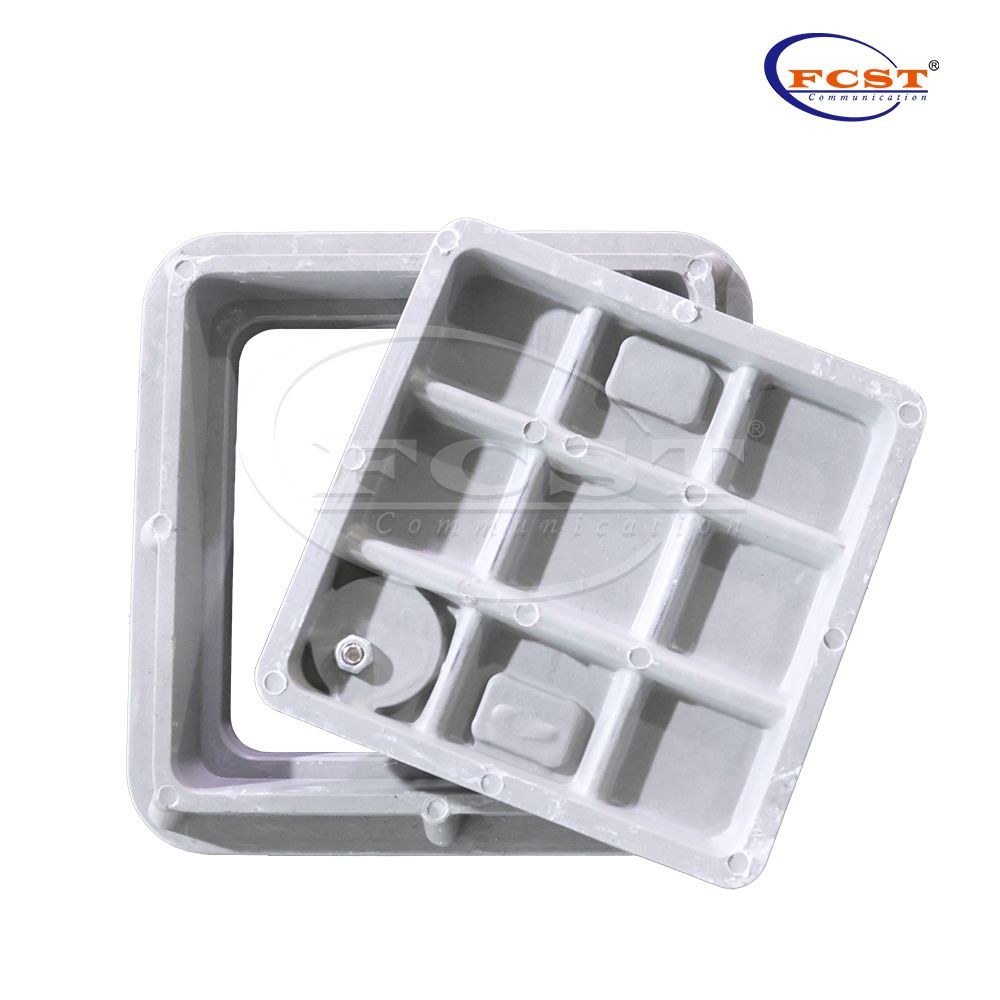 Comestrian BMC Square Manole Cover & Frame