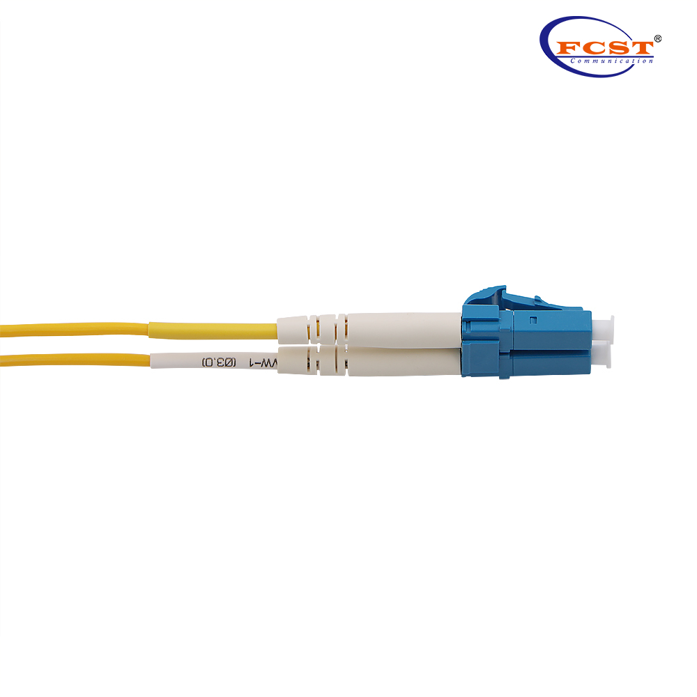 LC.UPC-LC.UPC دوبلكس أحادي الوضع 2.0 مم 1 متر PVC Patchcord