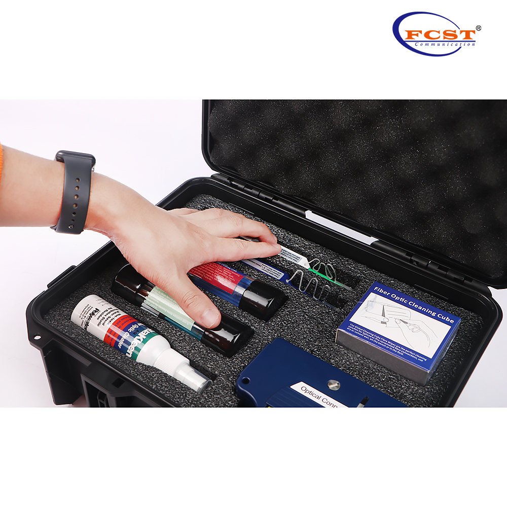 طقم تنظيف الألياف البصرية FCST210118