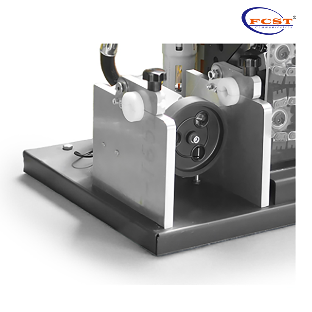 ماكينة نفخ الألياف MikroJet05