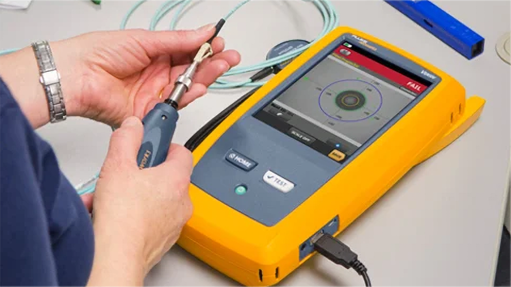 fn-fi-7000_09a_c_main_0_1