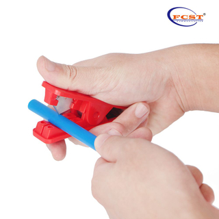  FCST221064 قاطعة المنتجات الدقيقة HDPE 3-13 مم