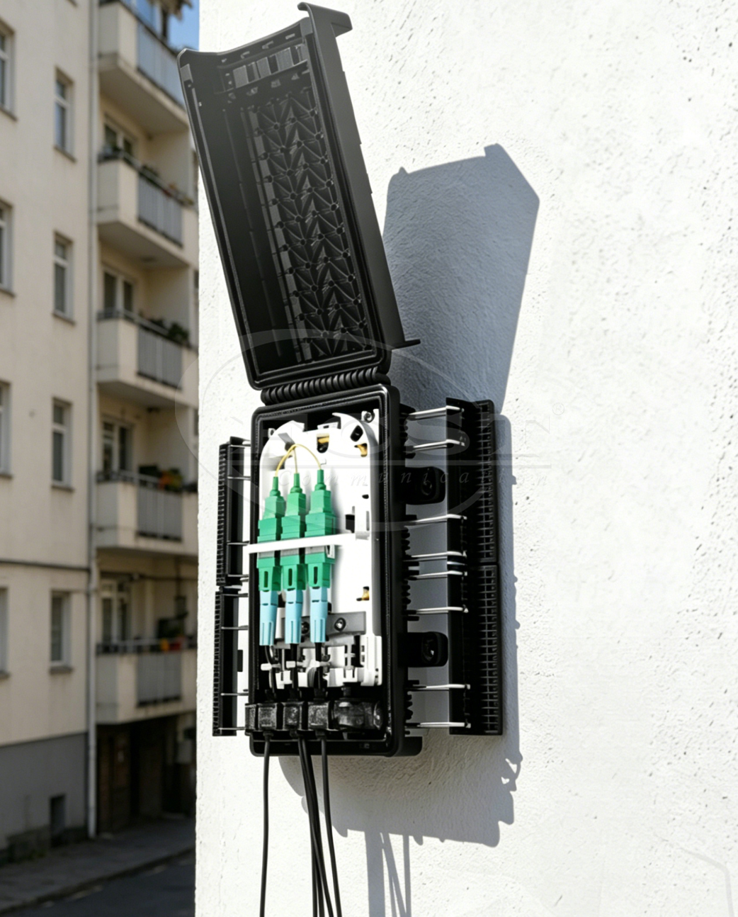 صندوق ftth مثبت على الحائط
